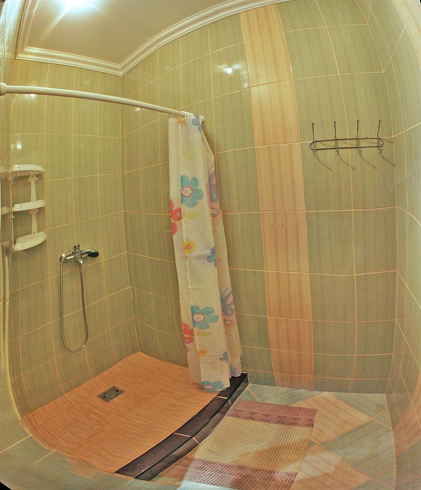 Chemodan Hostel Одеса Екстер'єр фото