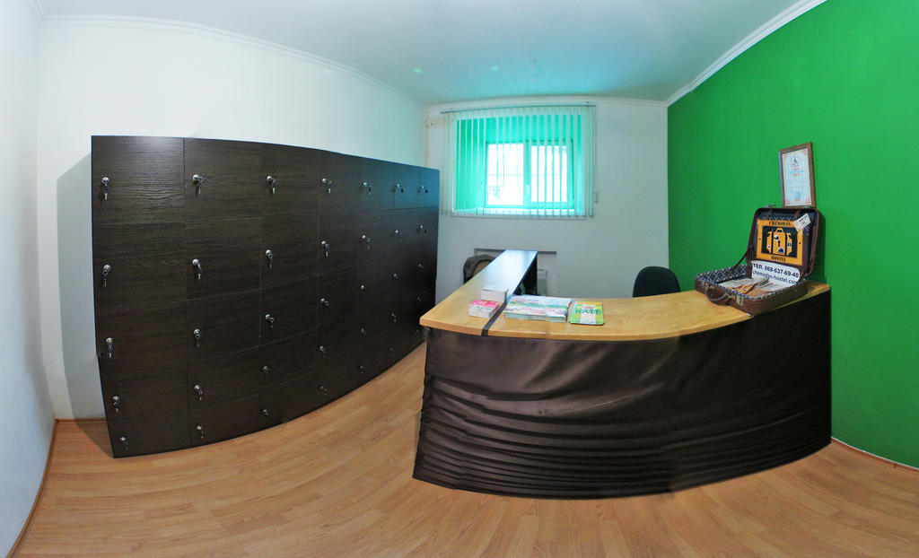 Chemodan Hostel Одеса Екстер'єр фото