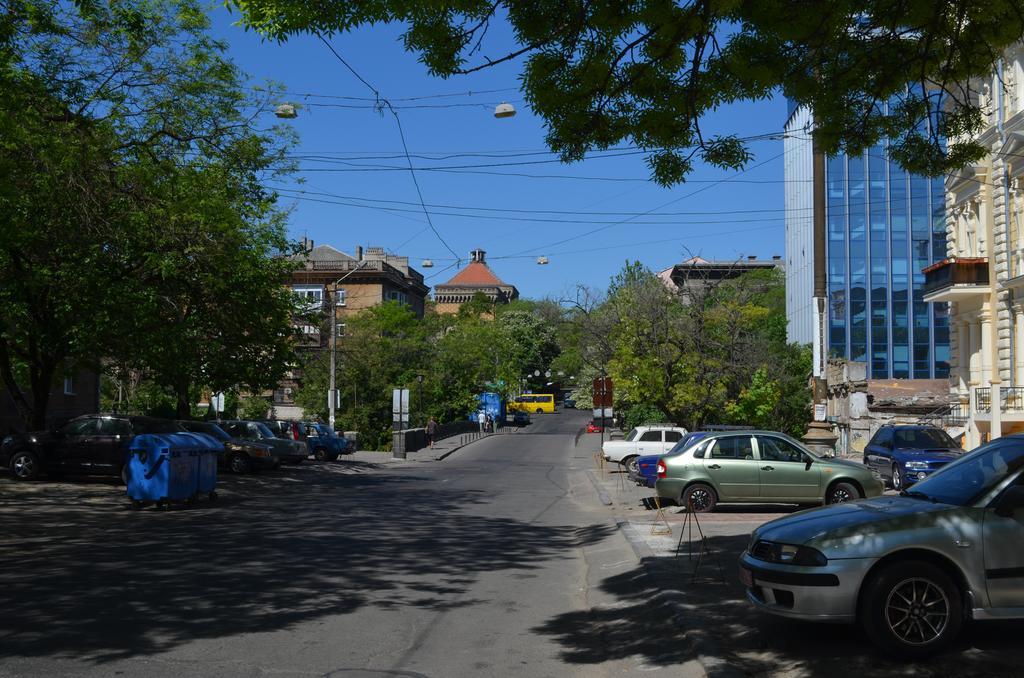 Chemodan Hostel Одеса Екстер'єр фото