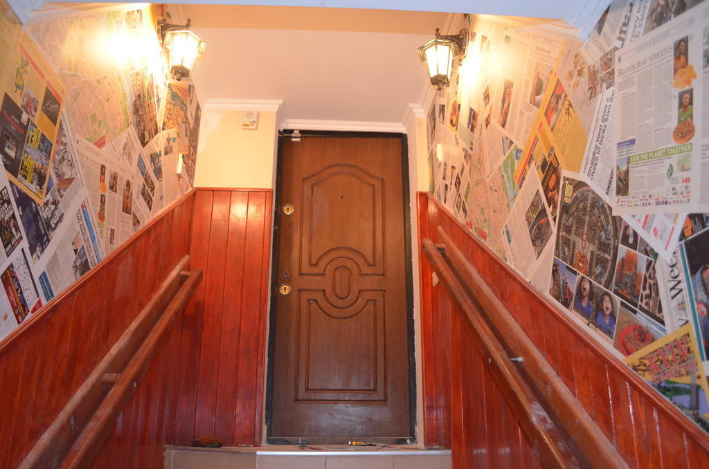 Chemodan Hostel Одеса Екстер'єр фото