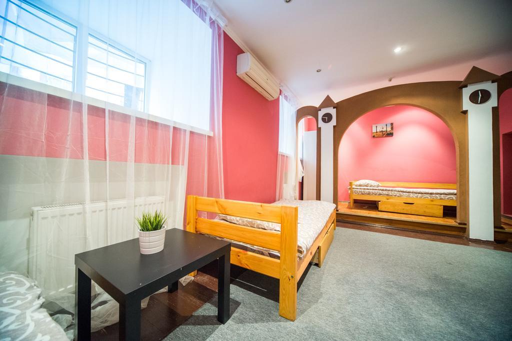 Chemodan Hostel Одеса Екстер'єр фото